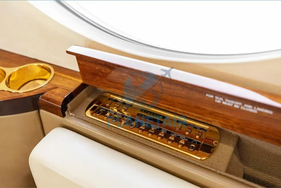 Marketing image of a 2011 Gulfstream G550.