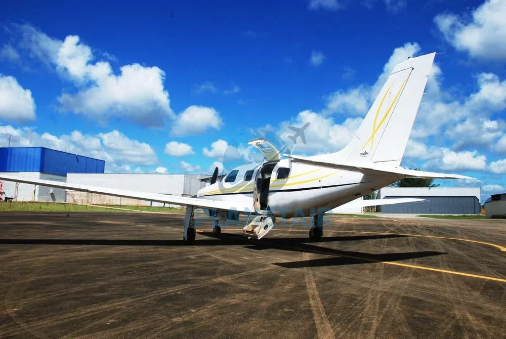 Exterior view of a 2008 Piper AIRCRAFT MATRIX PA-46R-350T.
