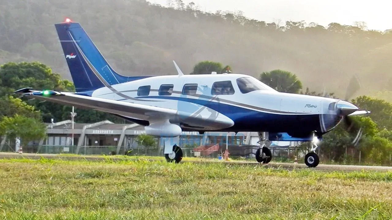Exterior view of a 2013 Piper Aircraft Matrix PA-46R-350T.