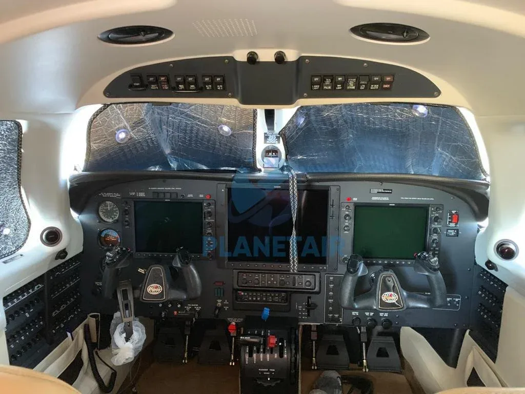 Cockpit and instrument panel of a 2013 Piper Aircraft Matrix PA-46R-350T.