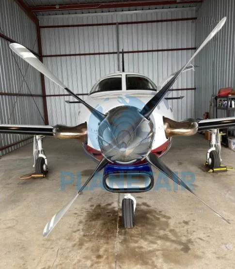 Exterior view of a 1987 Piper JETPROP DLX PA-46.