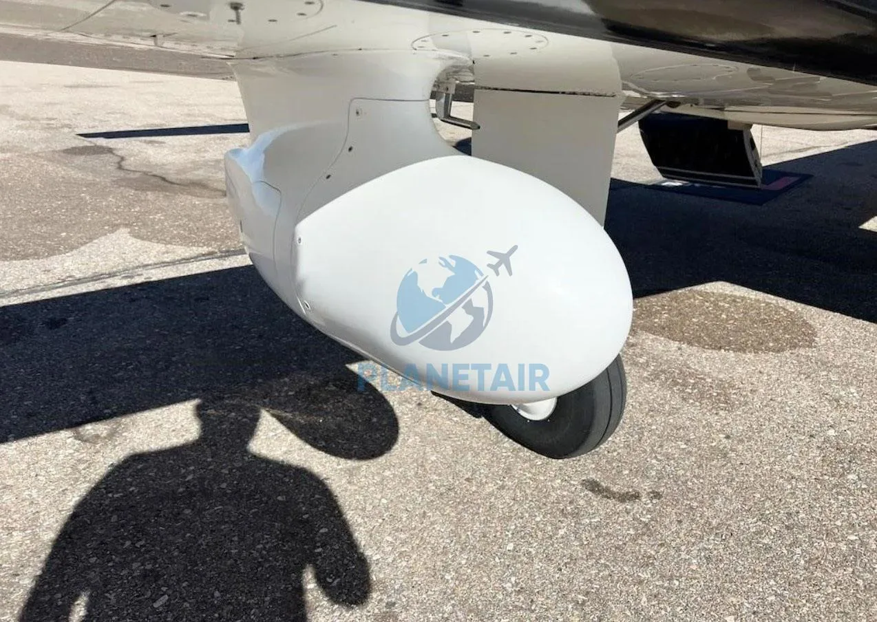 Engine detail of a 2008 Piper Jetprop DLX PA-46.