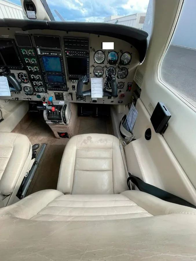Cabin interior of a 1998 Piper Jetprop.