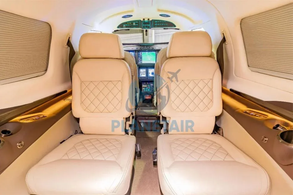 Cabin interior of a 2018 Piper M600 PA-46-600TP.