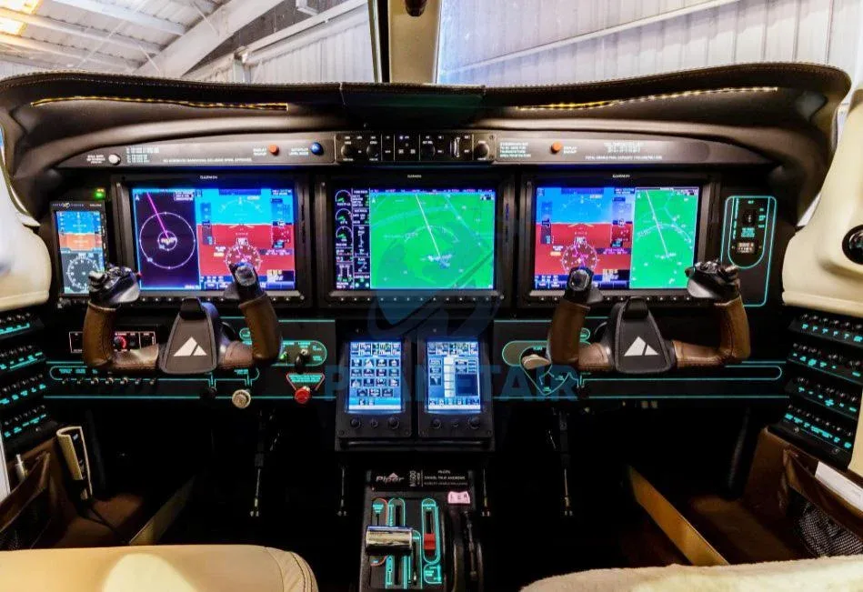 Avionics suite of a 2018 Piper M600 PA-46-600TP.