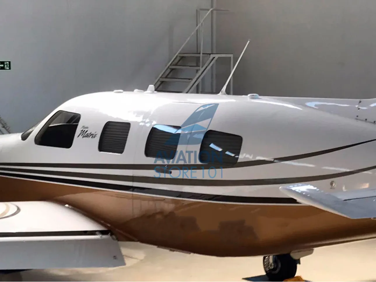 Exterior view of a 2009 Piper Matrix PA-46R-350T.