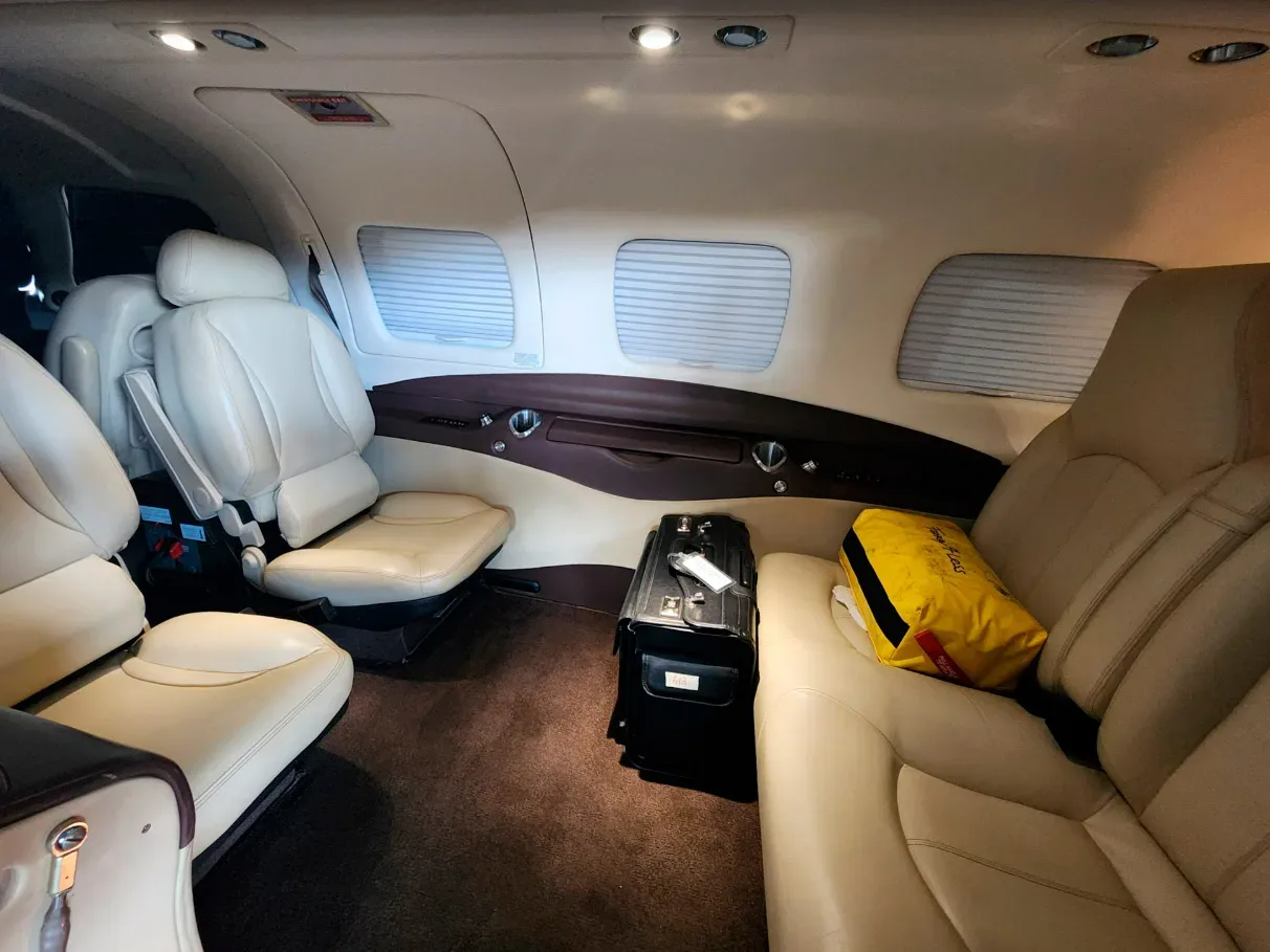 Cabin interior of a 2016 Piper MERIDIAN M500 PA-46-500TP.