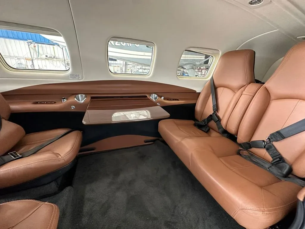 Cabin interior of a 2019 Piper MERIDIAN M500 PA-46-500TP.
