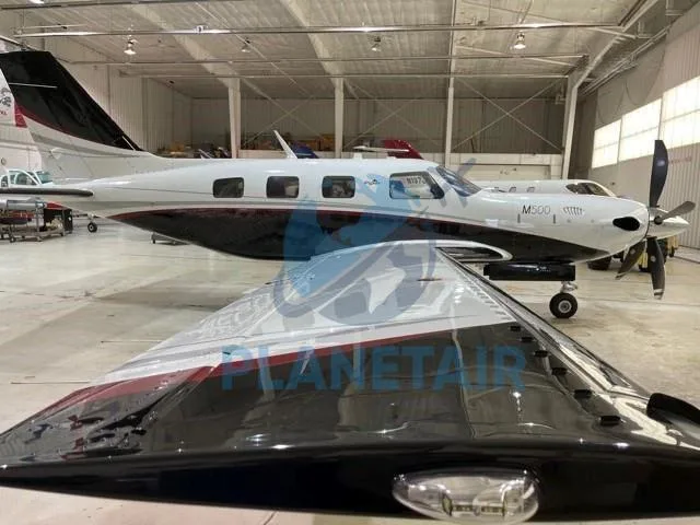Exterior view of a 2019 Piper MERIDIAN M500 PA-46-500TP.