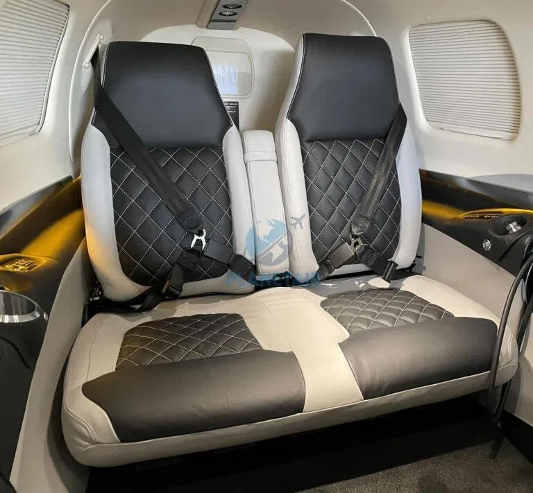 Cabin interior of a 2021 Piper MERIDIAN M600 SLS PA-46-600TP.