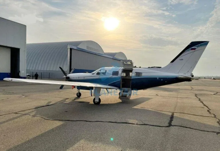 Exterior view of a 2010 Piper Meridian PA-46-500TP.
