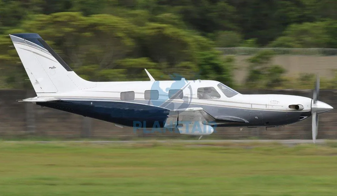 Exterior view of a 2010 Piper MERIDIAN PA-46-500TP.