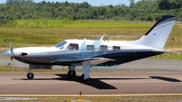 Exterior view of a 2010 Piper MERIDIAN PA-46-500TP.