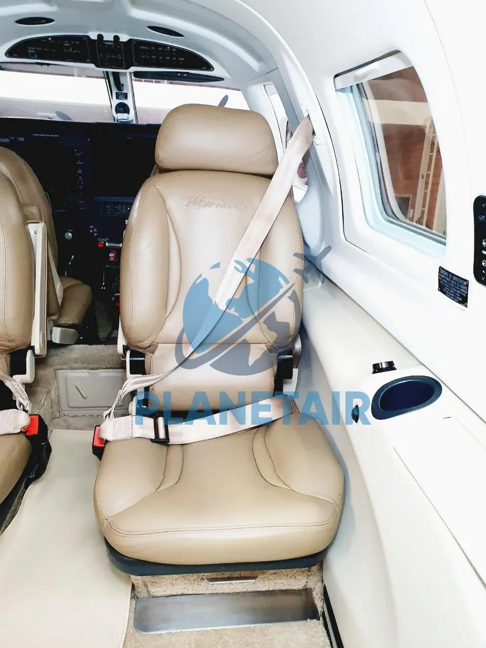 Cabin interior of a 2014 Piper MERIDIAN PA-46-500TP.