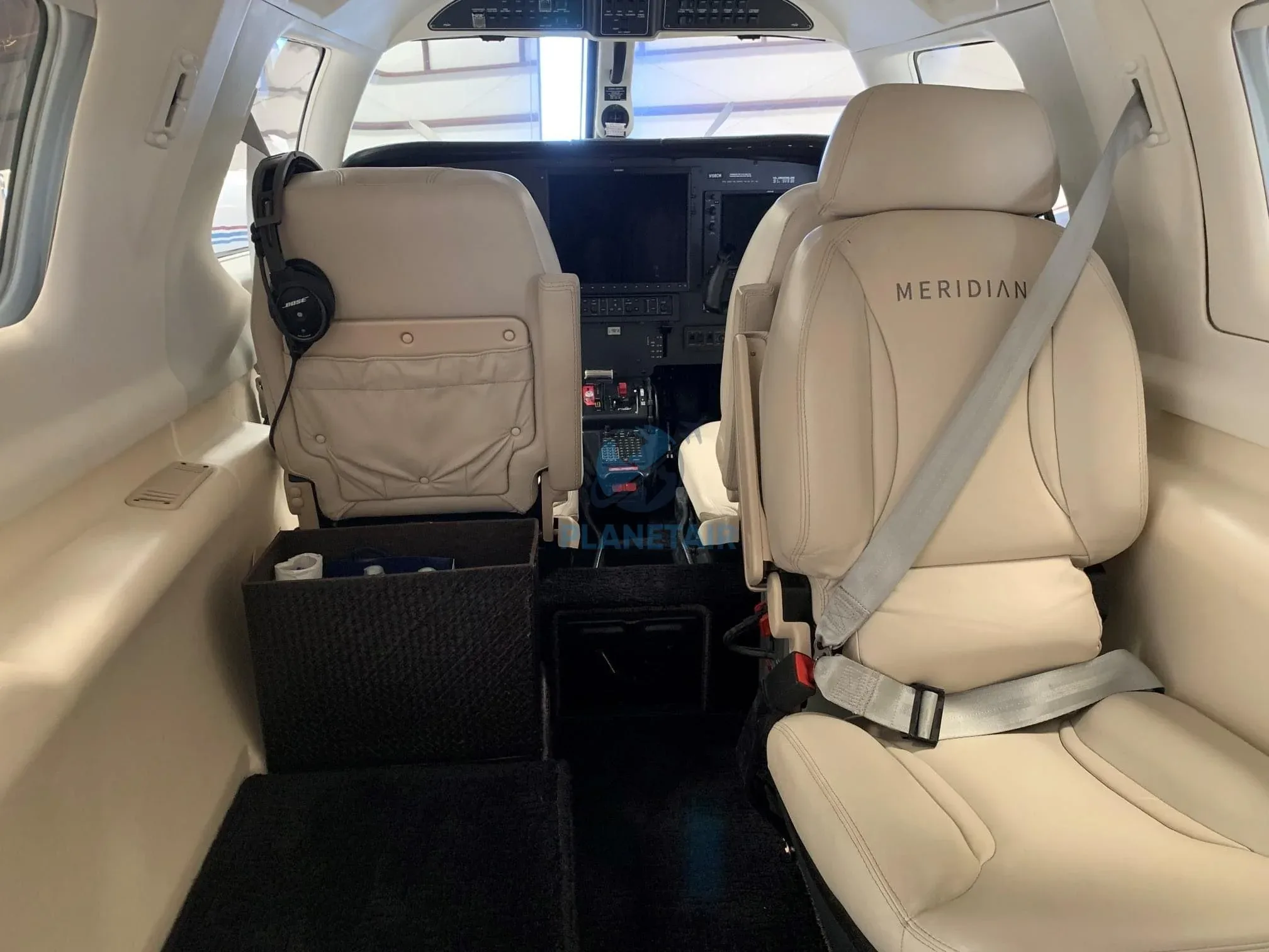 Cabin interior of a 2014 Piper MERIDIAN PA-46-500TP.