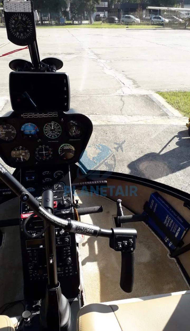 Cockpit and instrument panel of a 2013 Robinson R66 Turbine.