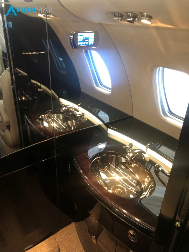 Cabin interior of a 2012 Cessna Citation Sovereign (2012).