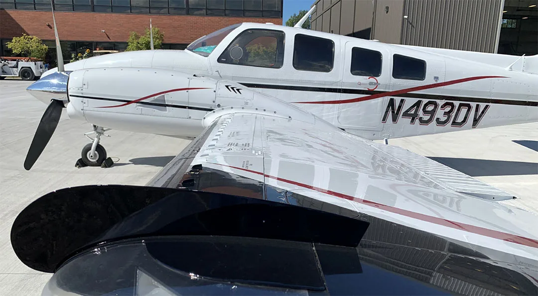 Exterior view of a 1979 Beech PRESSURIZED BARON.