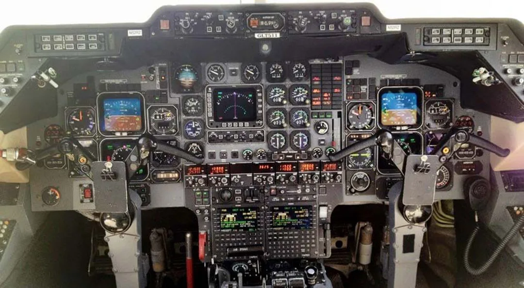Cockpit and instrument panel of a 1990 Hawker 800A.