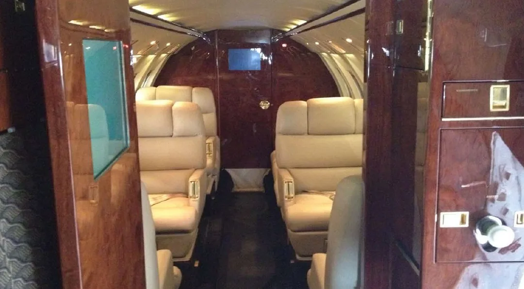 Cabin interior of a 1990 Hawker 800A.