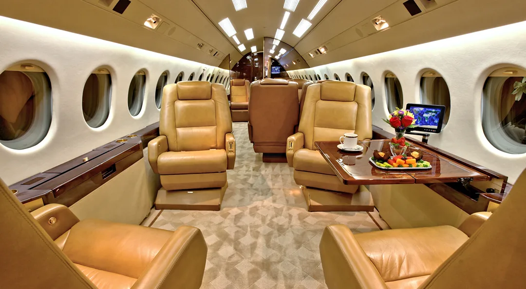 Cabin interior of a 1993 Dassault FALCON 900B.