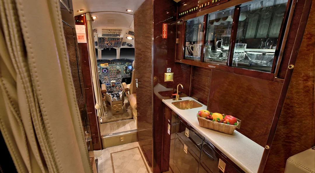 Cabin interior of a 1993 Dassault FALCON 900B.