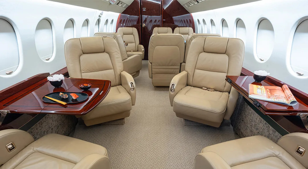 Cabin interior of a 1999 Dassault FALCON 2000.