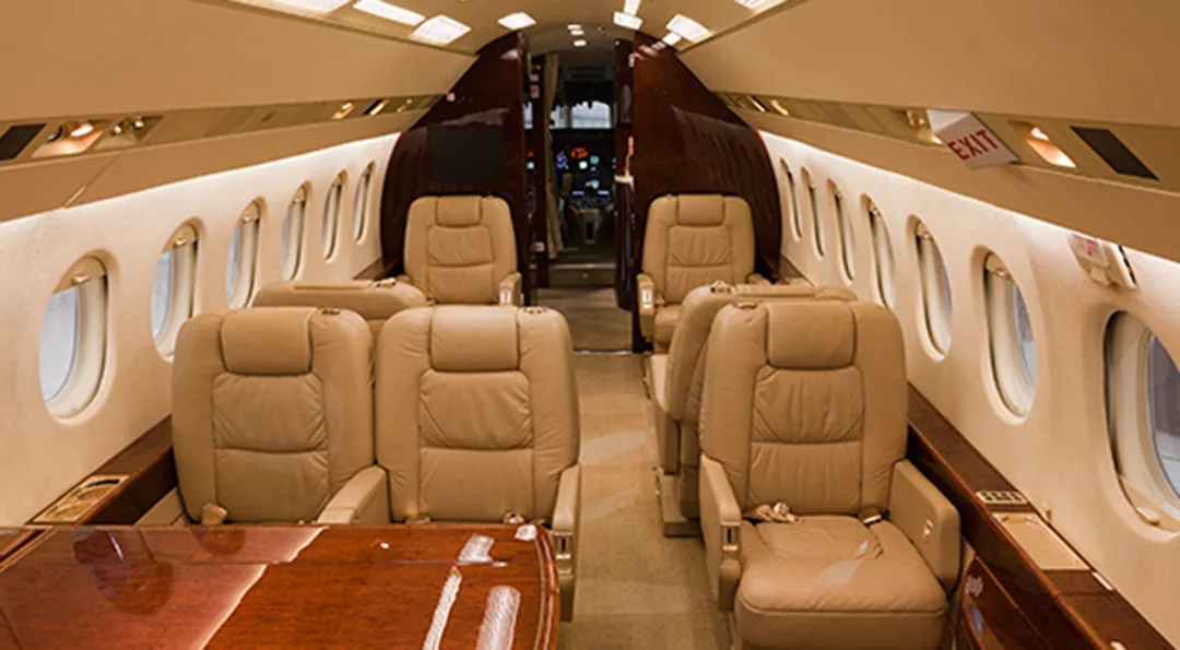 Cabin interior of a 2000 Dassault FALCON 2000.