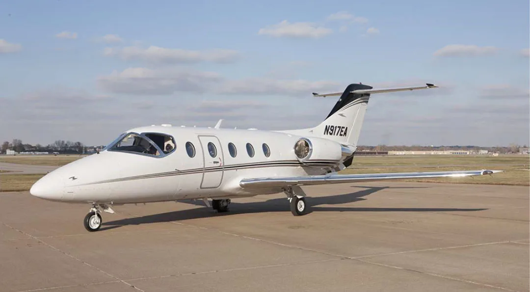 Exterior view of a 2004 Hawker 400XP.