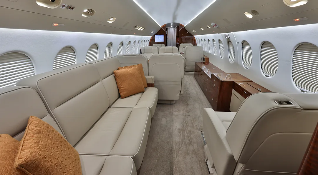 Cabin interior of a 2006 Dassault FALCON 900EX EASy II.
