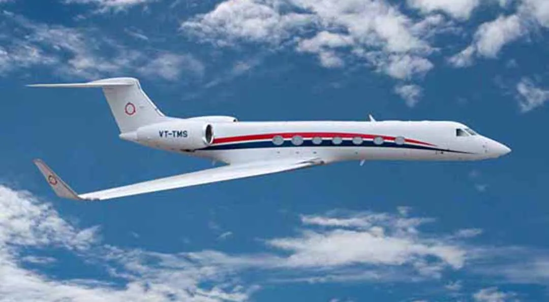 Marketing image of a 2010 Gulfstream G550.