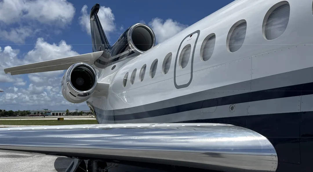 Exterior view of a 2012 Dassault FALCON 7X.