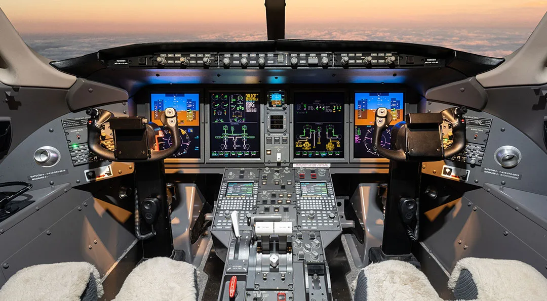 Cockpit and instrument panel of a 2013 Bombardier CHALLENGER 300.