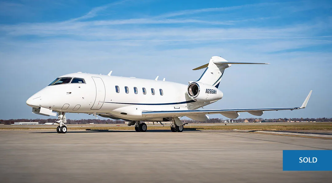 Specification or layout diagram for a 2013 Bombardier CHALLENGER 300.