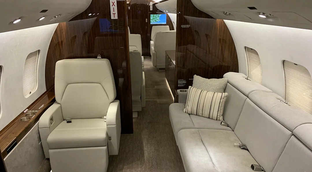 Cabin interior of a 2015 Bombardier GLOBAL 6000.