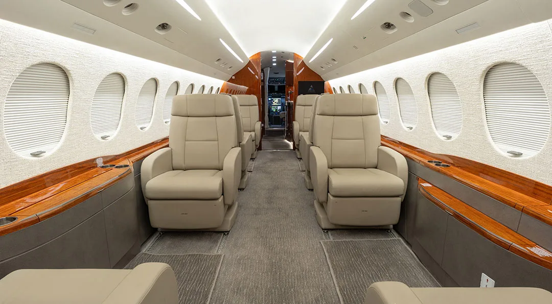 Cabin interior of a 2015 Dassault FALCON 7X.