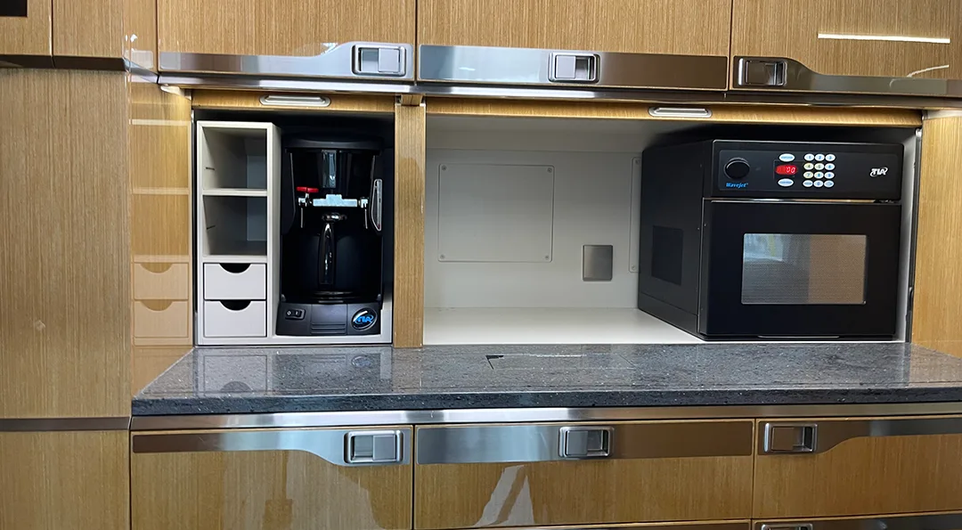 Cabin interior of a 2016 Bombardier CHALLENGER 350.