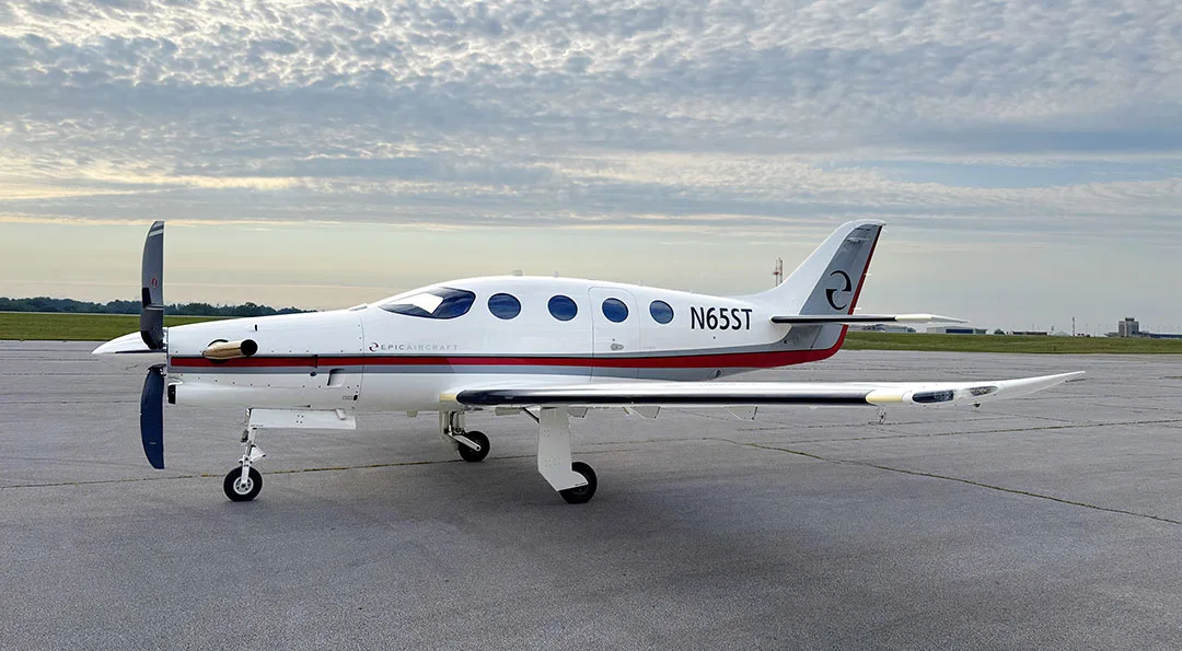 Exterior view of a 2022 EPIC E1000 GX.