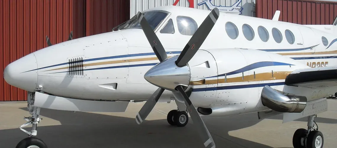 Exterior view of a 1976 Beechcraft king air b100 National flight - 10's.