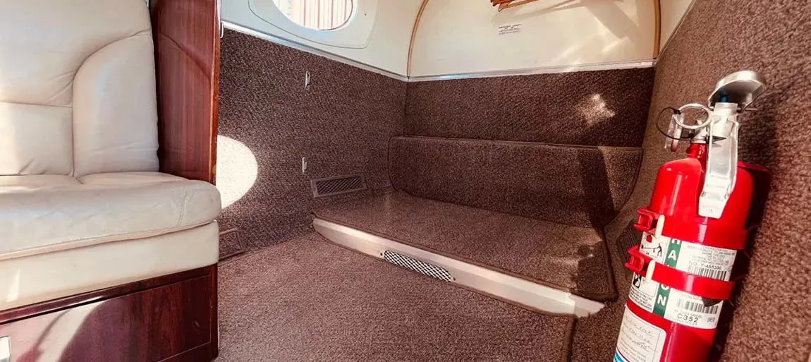 Cabin interior of a 2005 Beechcraft King Air B200 -42’s Garmin G1000 NXI Raisbeck.