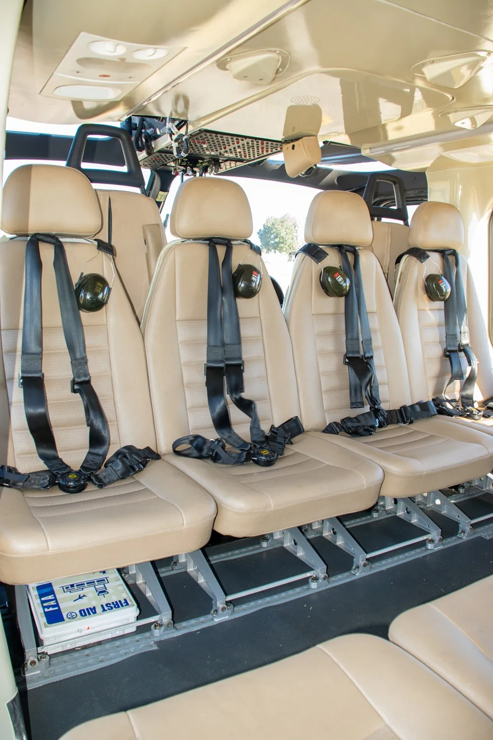Cabin interior of a Leonardo AW139 – OFFSHORE – REF.