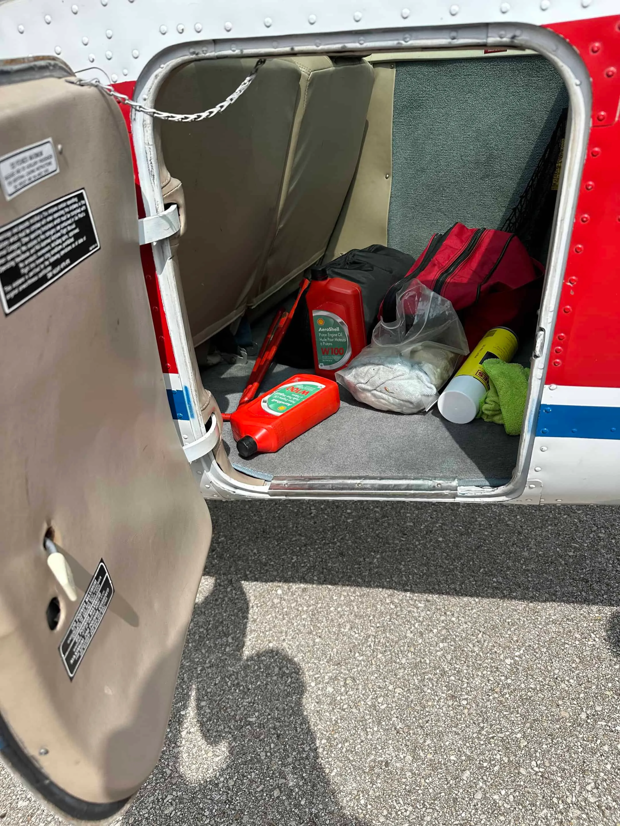 Engine detail of a 1969 Cessna 182N.