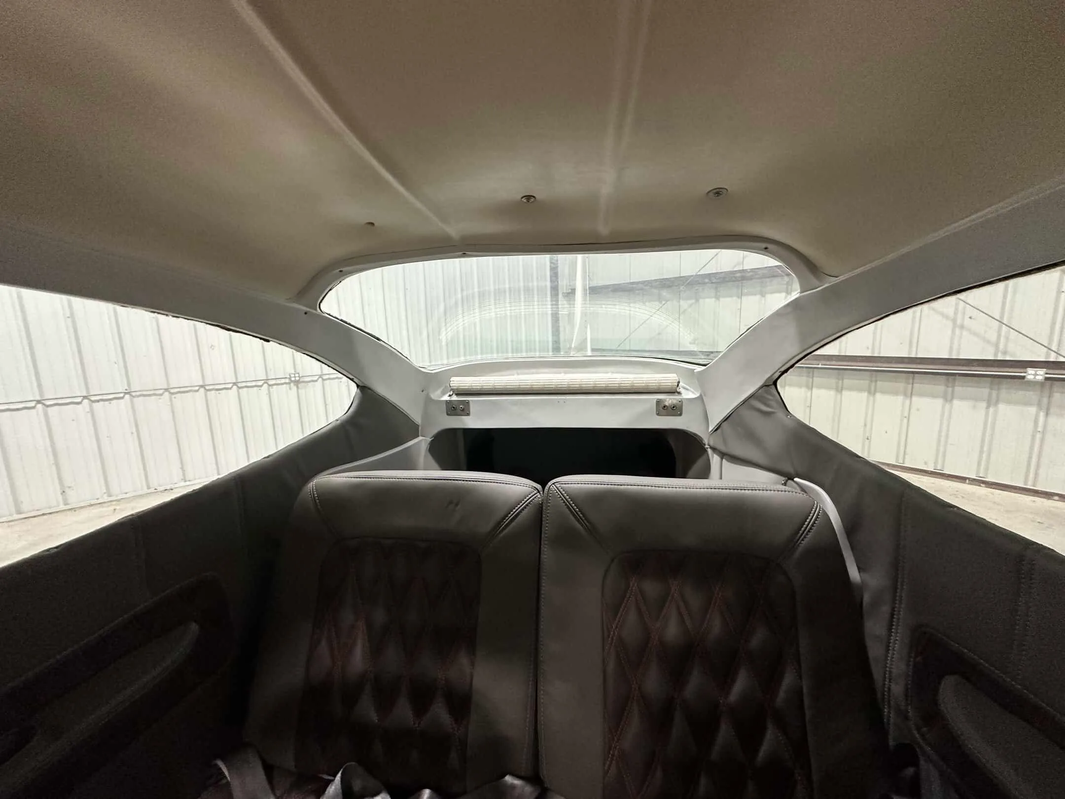 Cabin interior of a 1975 Cessna 182P.