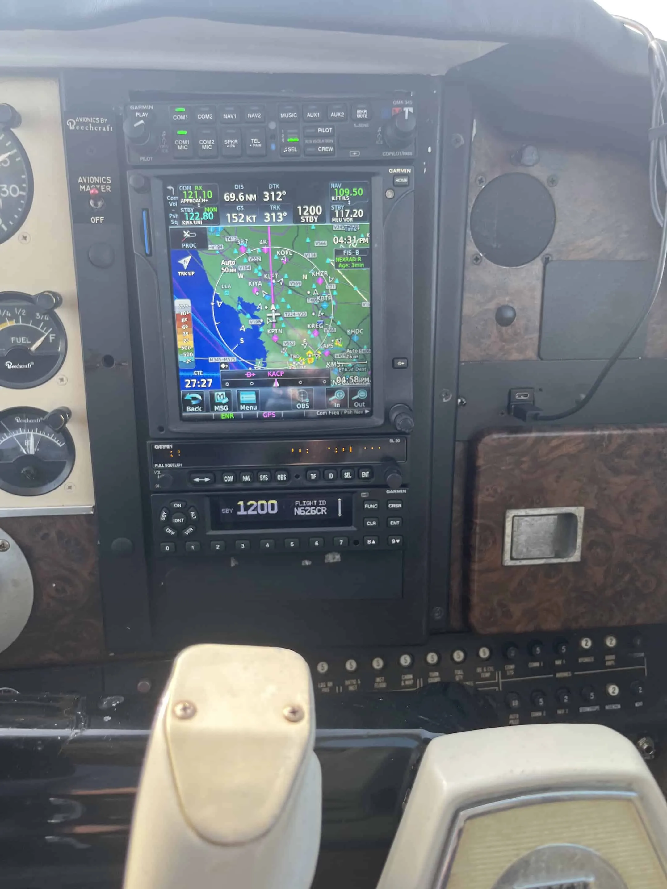 Avionics suite of a 1978 Beechcraft A36.