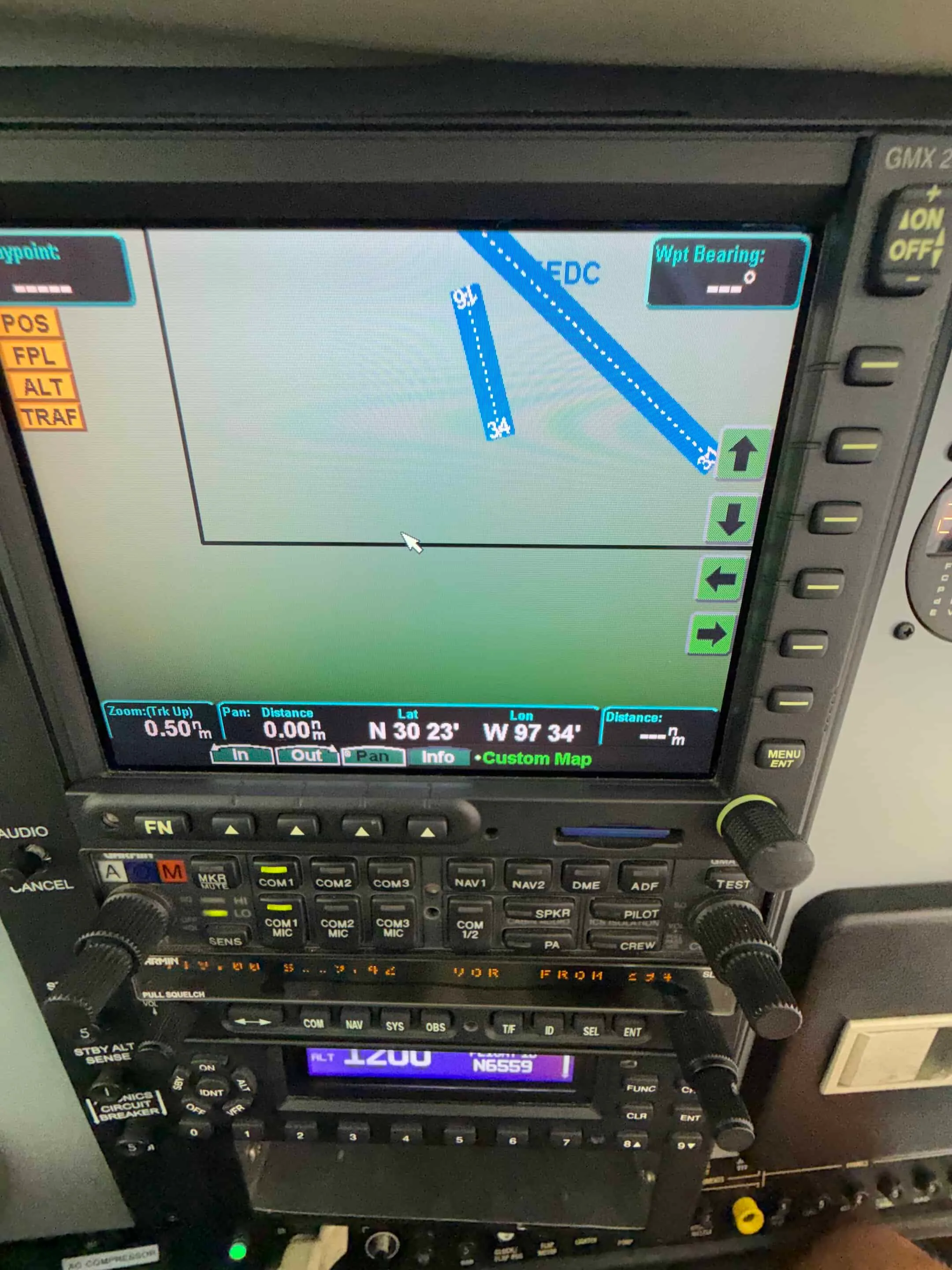 Avionics suite of a 1979 Beech F33A With TN & FTA Airconditioning.