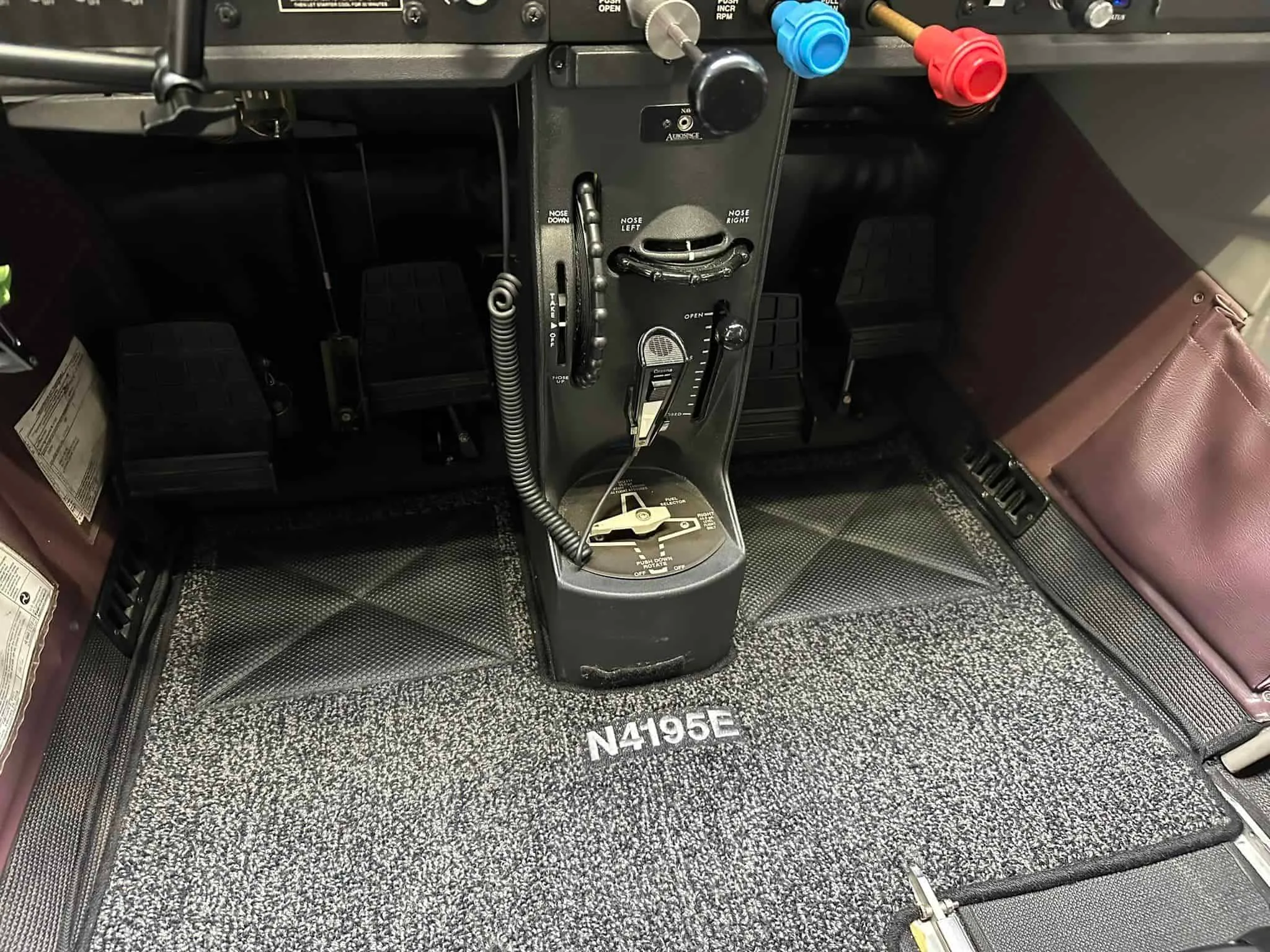 1998 Cessna 182S