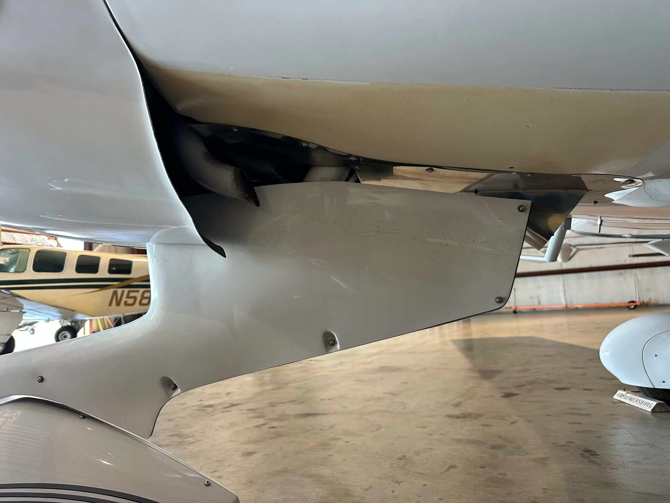 Engine detail of a 2014 Diamond DA40NG.