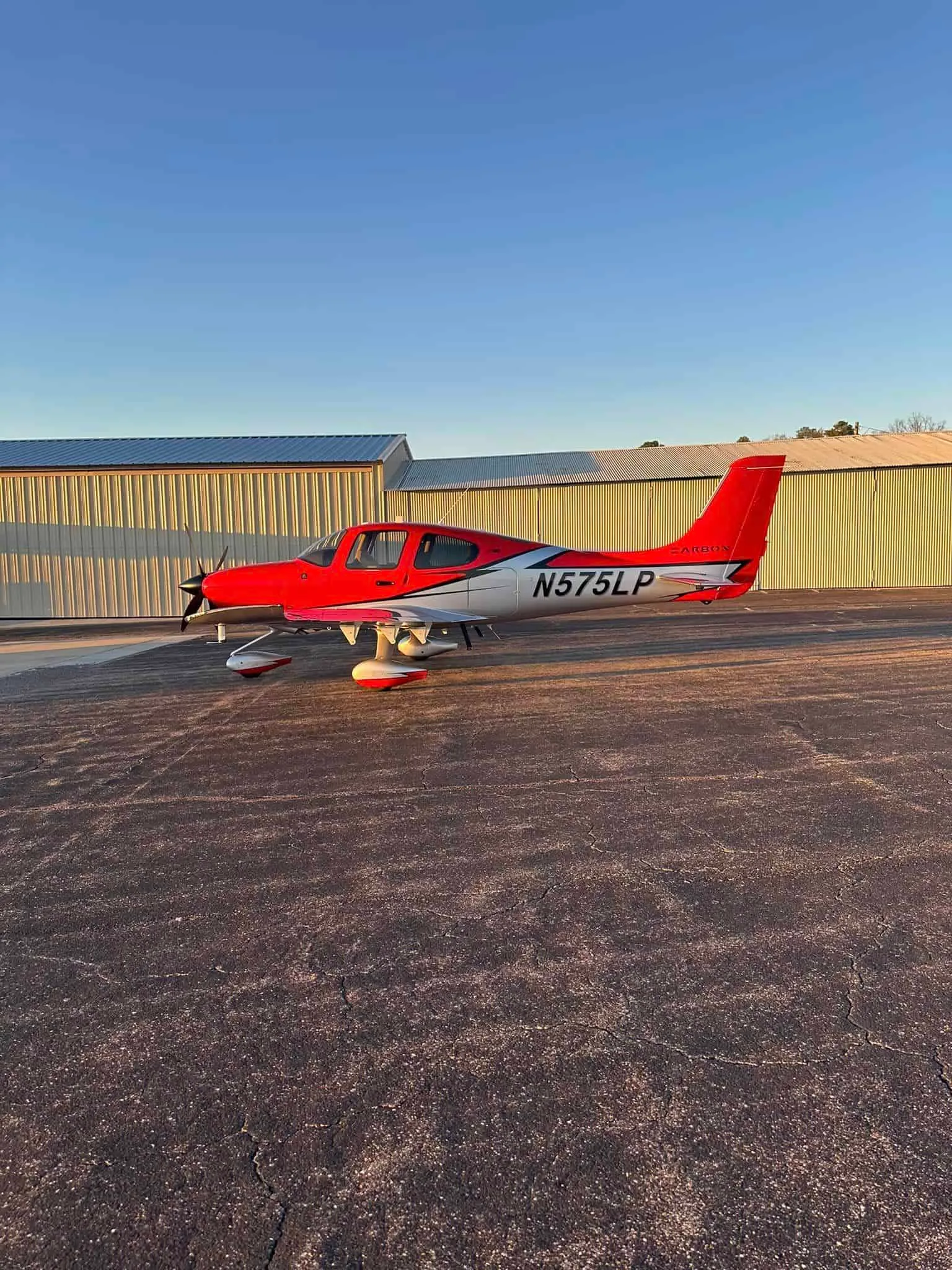 Cabin interior of a 2023 Cirrus SR22T G6 GTS.