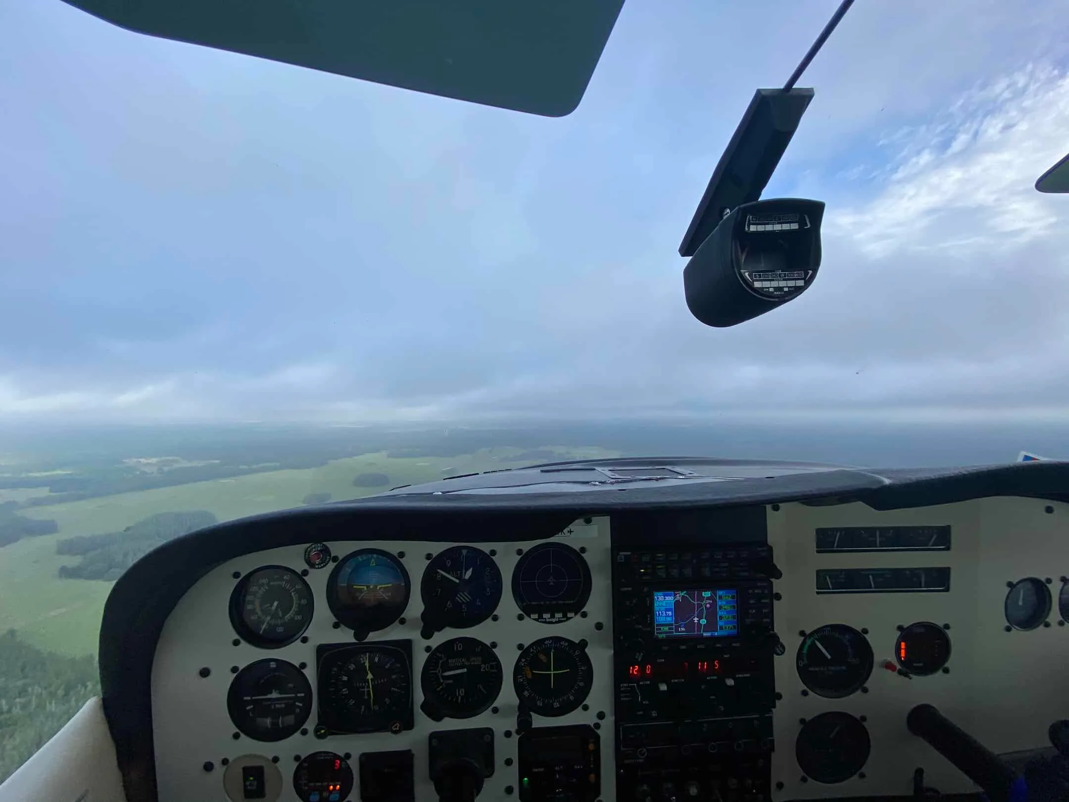 Cockpit and instrument panel of a 1975 Cessna C182P.