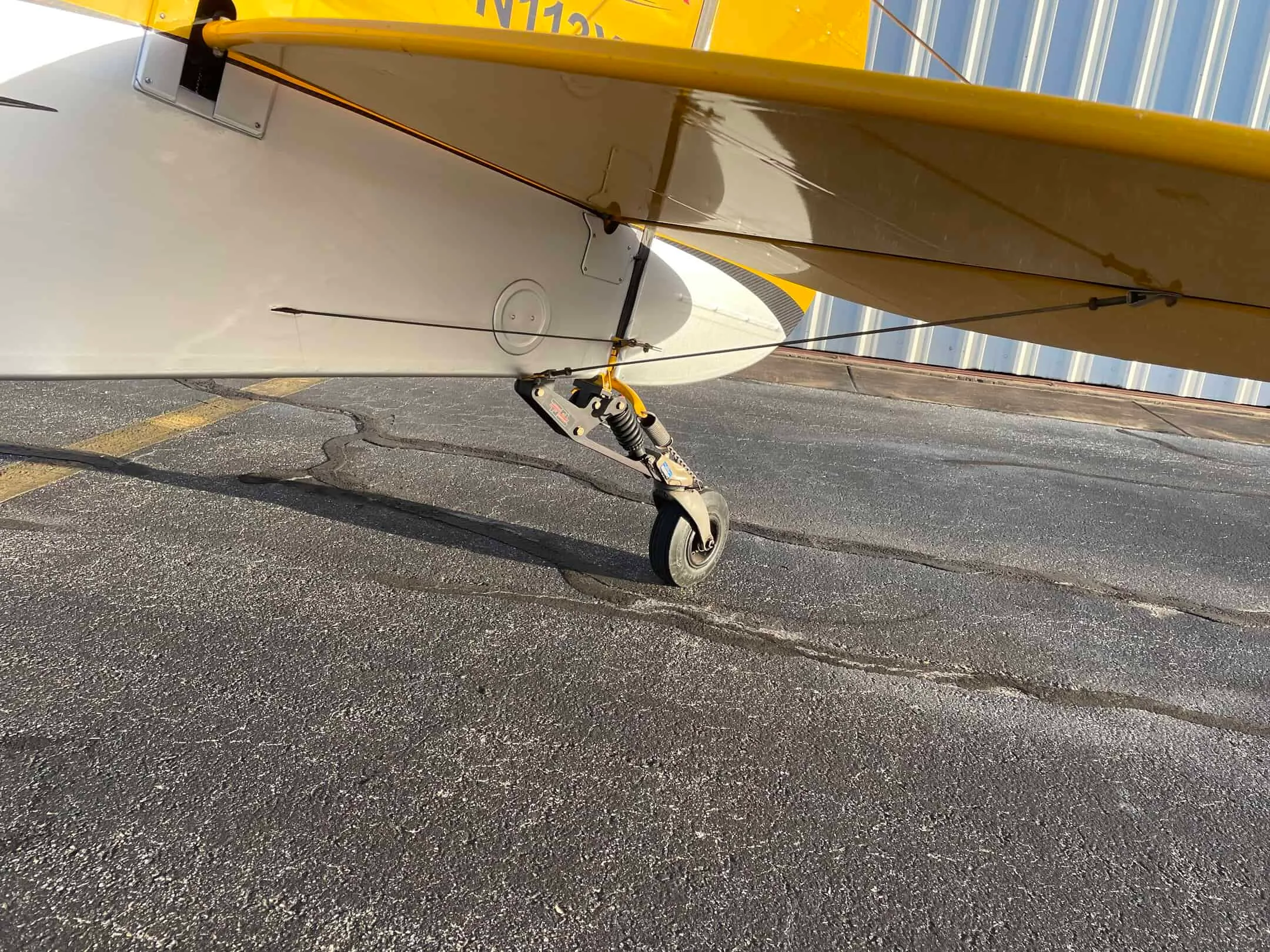 Exterior view of a 2015 CubCrafters Carbon Cub EX, N113XW.